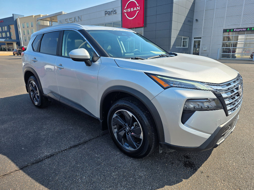 Used 2024 Nissan Rogue SV w/ SV Premium Package
