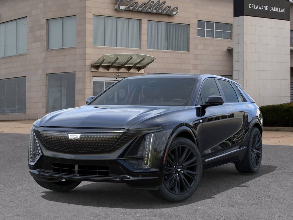 New 2026 Cadillac Lyriq Signature Sport AWD/4WD image 6
