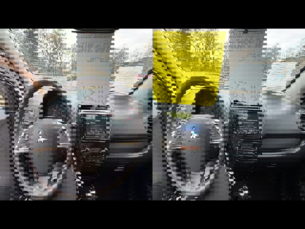 Used 2022 Mitsubishi Mirage G4 ES image 11