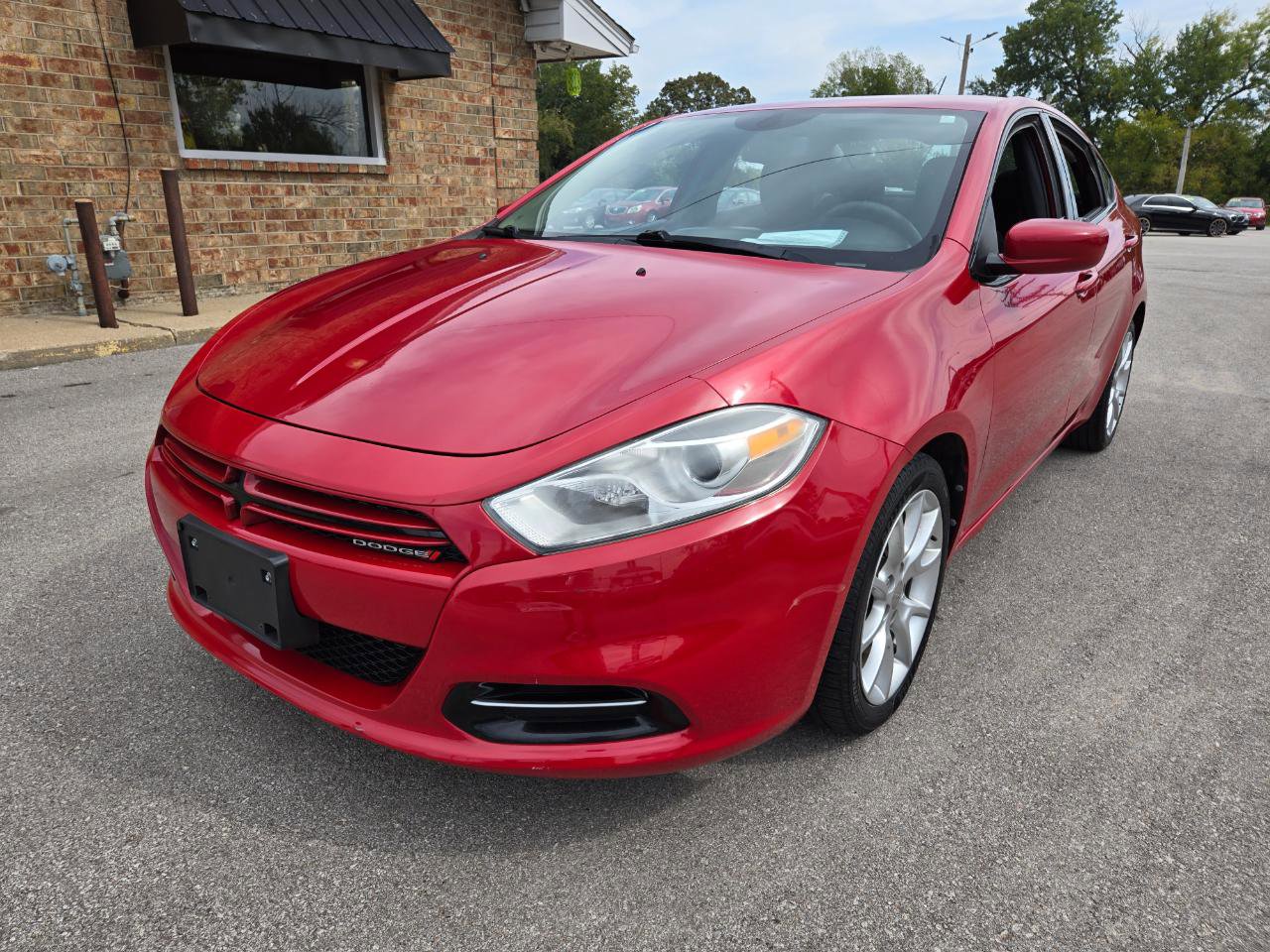 Used 2013 Dodge Dart SXT FWD image 1