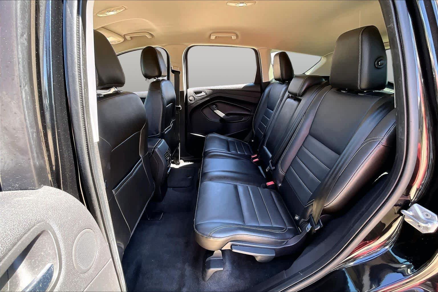 Used 2014 Ford Escape Titanium FWD image 19