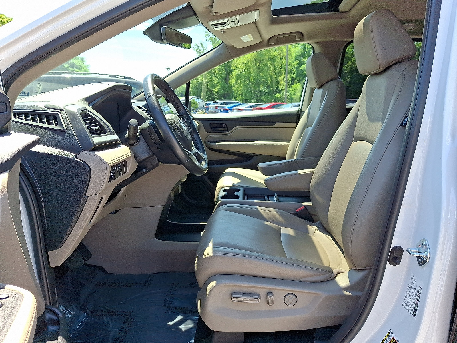 Used 2023 Honda Odyssey EX-L image 14