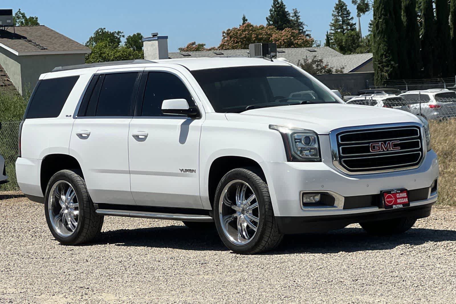 Used 2015 GMC Yukon SLE RWD image 10