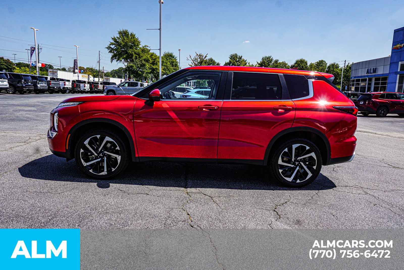 Used 2024 Mitsubishi Outlander SE FWD image 9