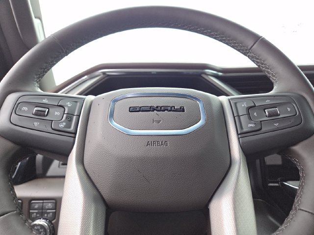 Used 2026 GMC Sierra 1500 Denali AWD/4WD image 27