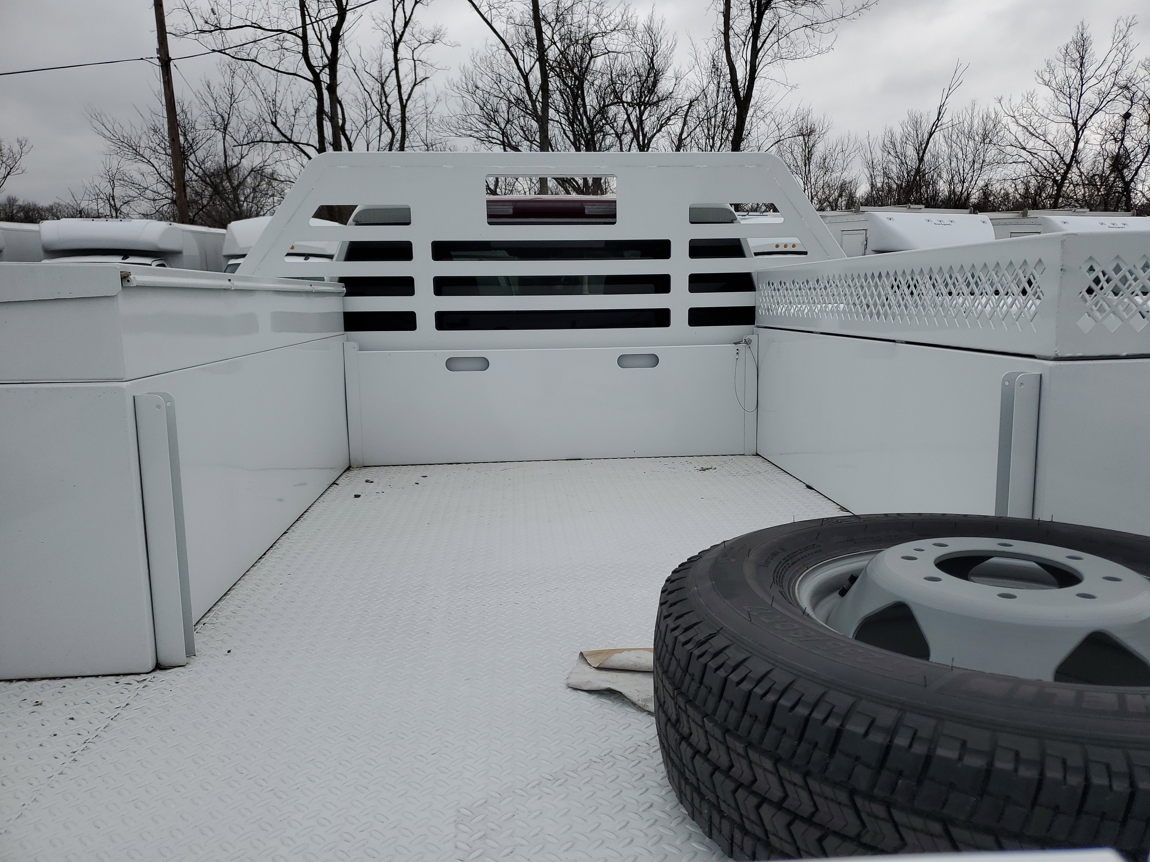 New 2025 GMC Sierra 3500 Pro w/ Convenience Package image 10