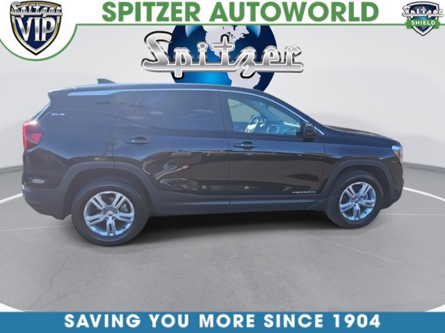 Used 2024 GMC Terrain SLE AWD/4WD image 16