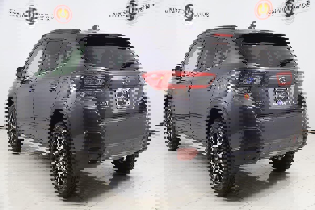 Used 2023 Subaru Crosstrek Hybrid image 4