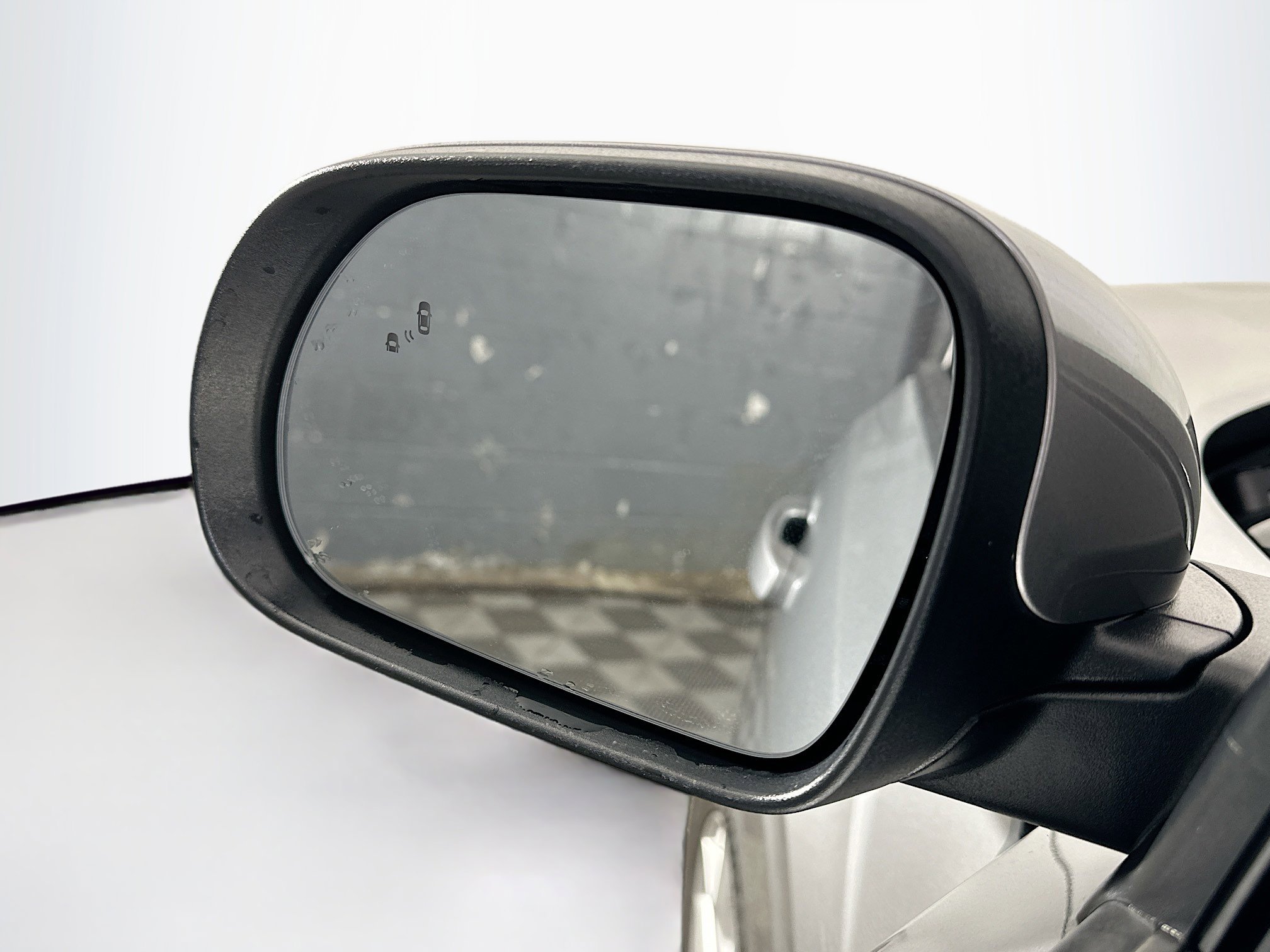 Used 2025 Kia Soul LX w/ LX Technology Package FWD image 16