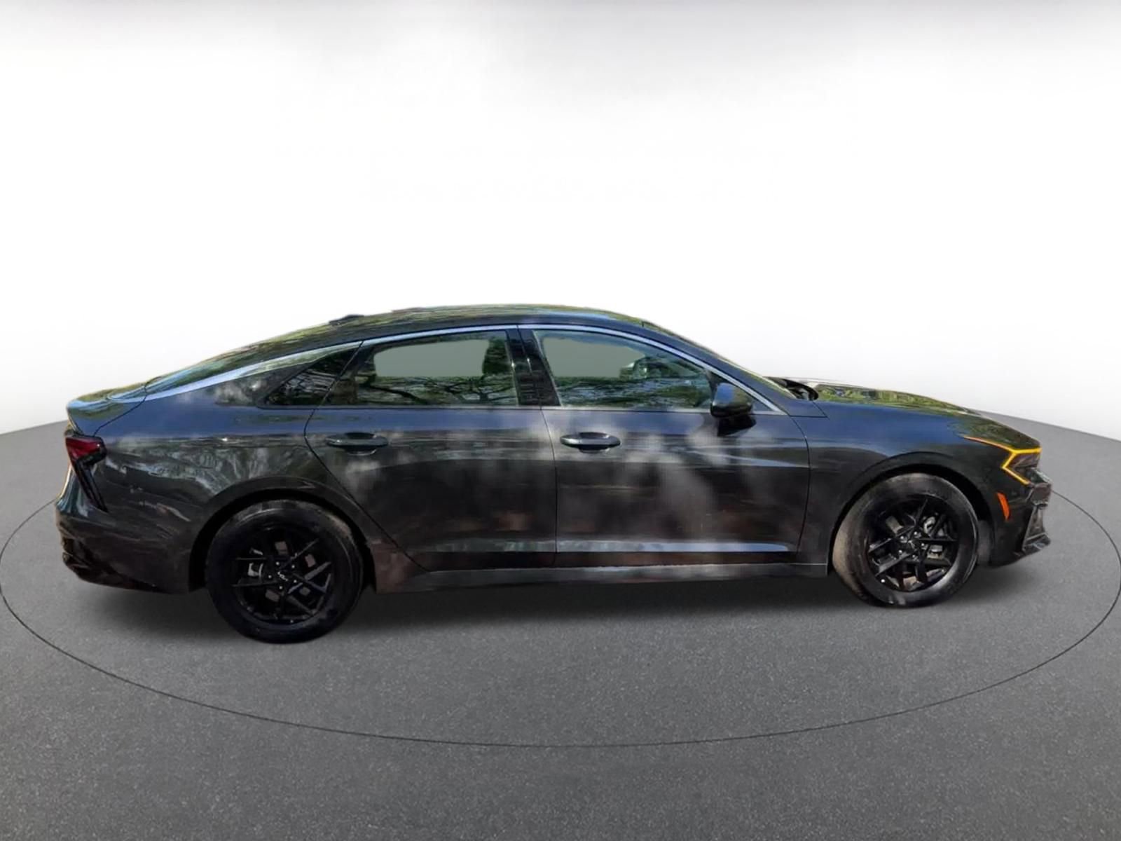 Used 2025 Kia K5 LXS image 16