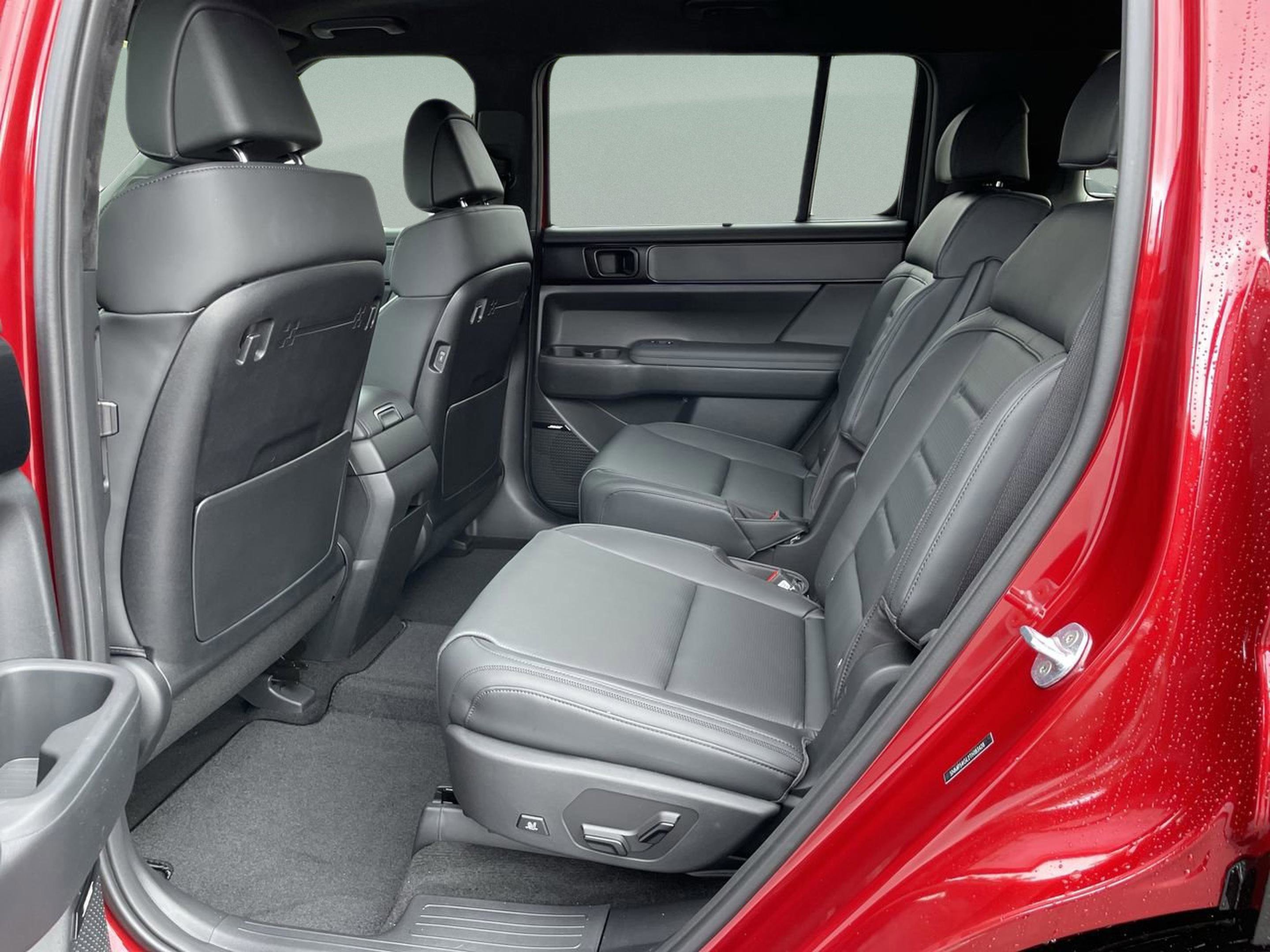 New 2026 Hyundai Santa Fe Calligraphy image 16