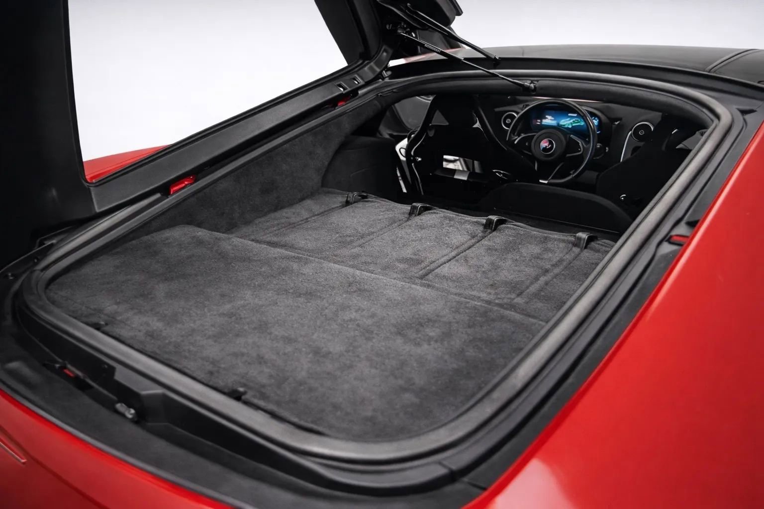 Used 2017 McLaren 570S image 11