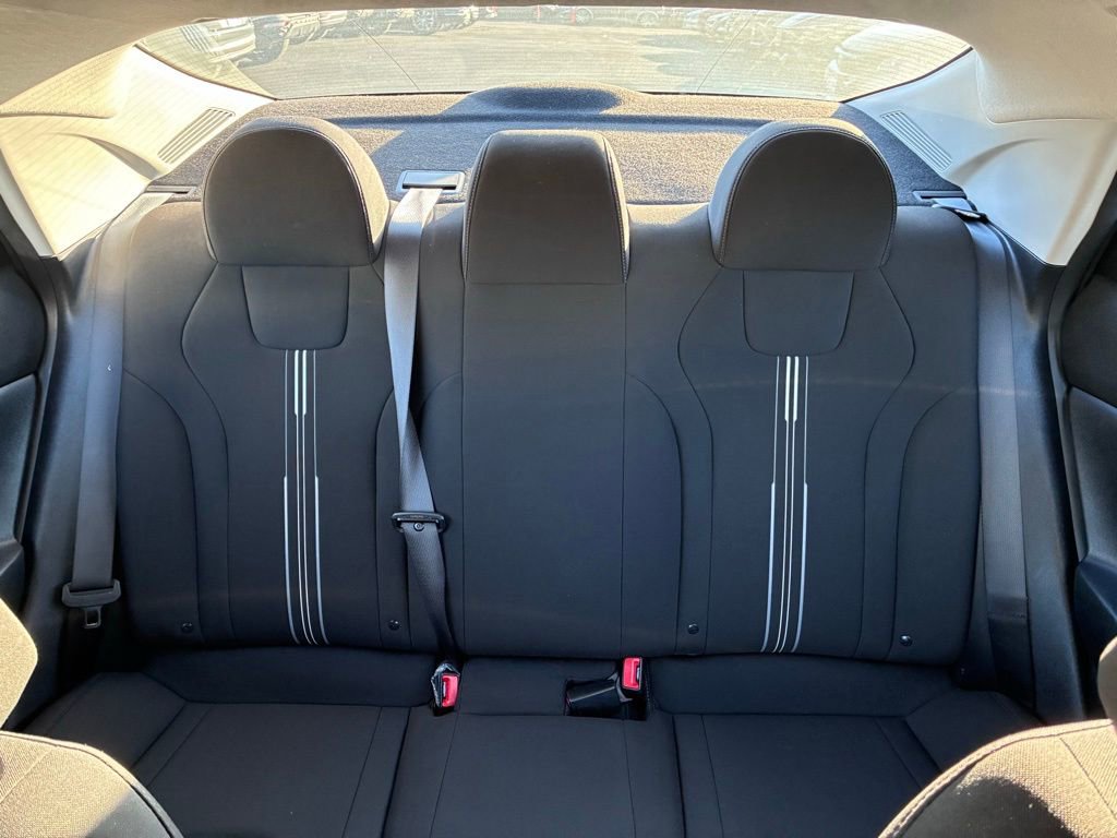 Used 2022 Hyundai Elantra Blue w/ Preferred Accessory Package image 13