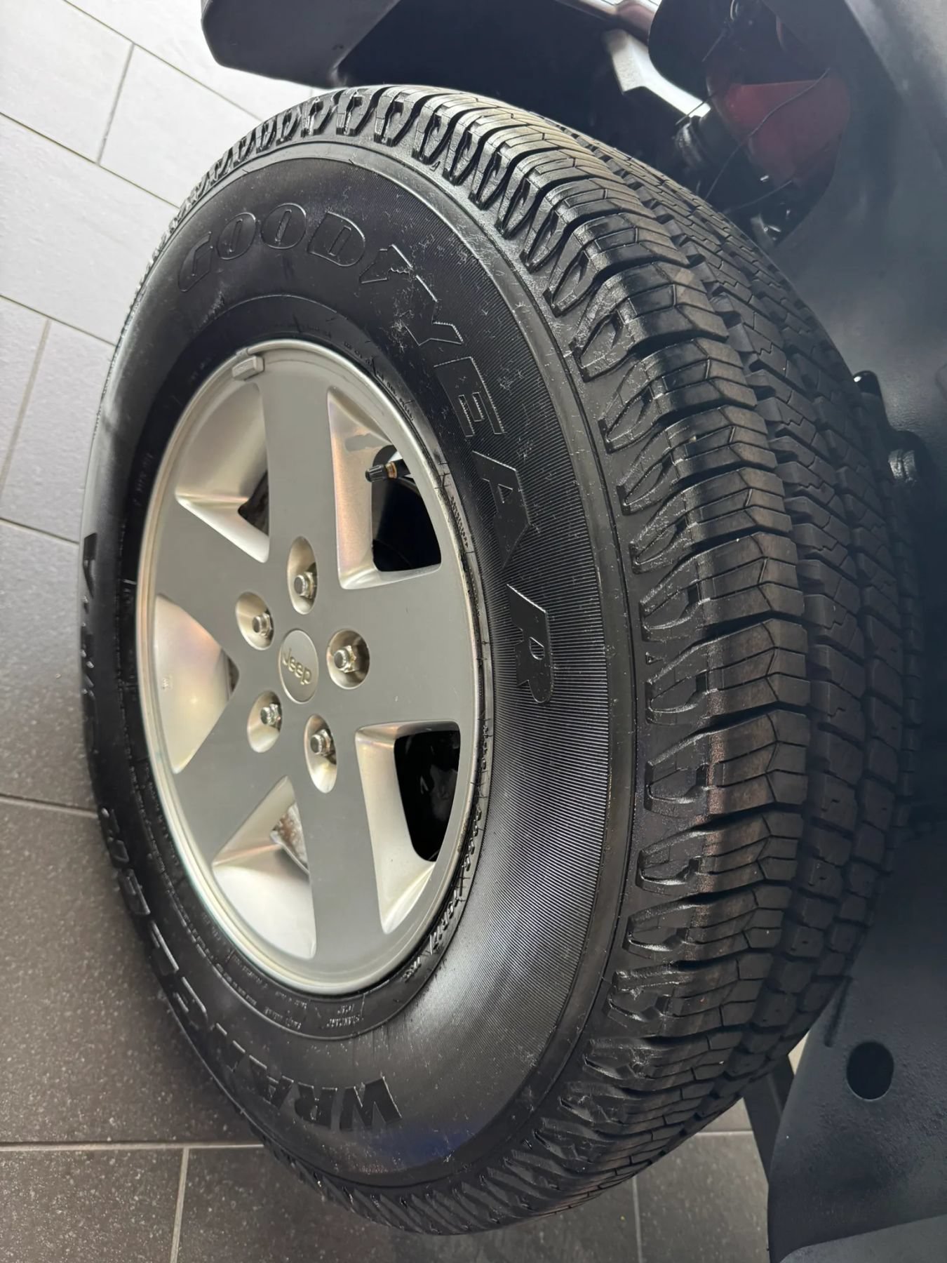 Used 2012 Jeep Wrangler Sport AWD/4WD image 37