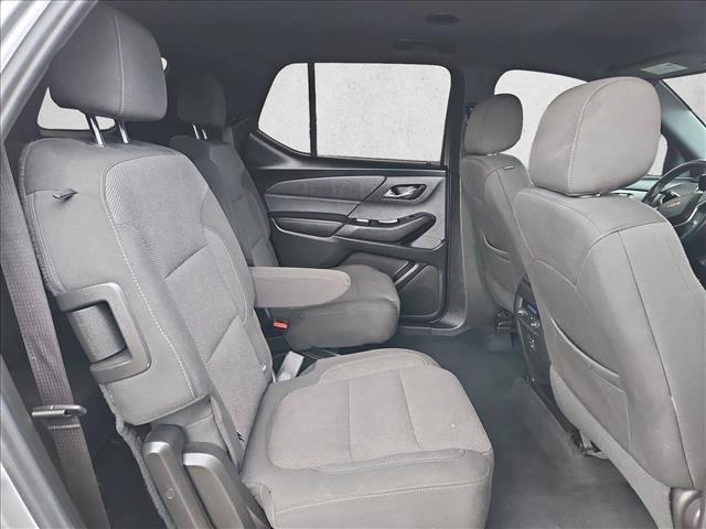 Used 2023 Chevrolet Traverse LT AWD/4WD image 24