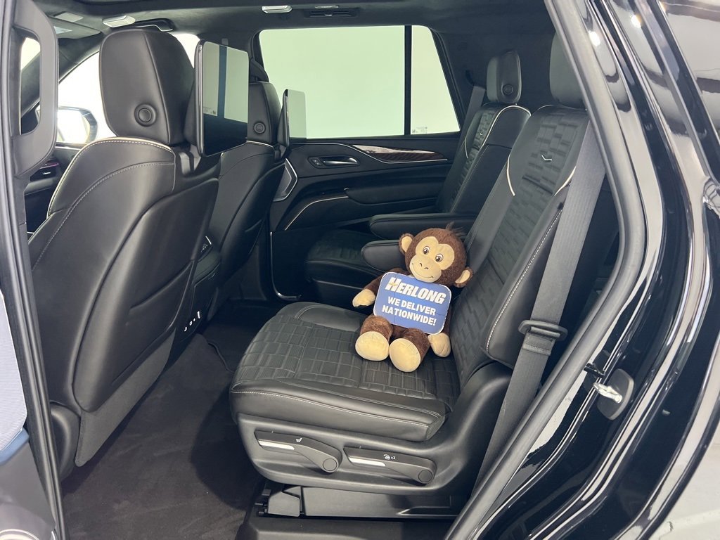 Used 2023 Cadillac Escalade Premium Luxury Platinum image 22