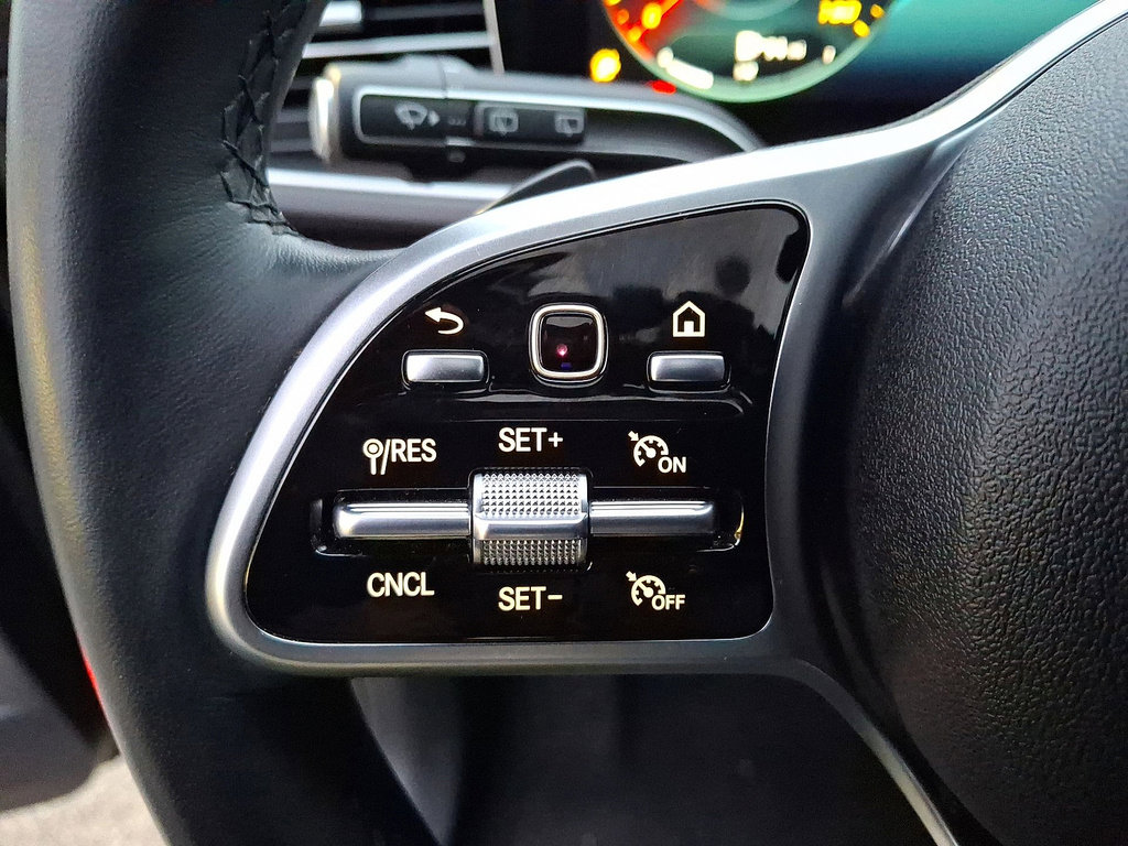 Used 2023 Mercedes-Benz GLE 350 4MATIC image 17