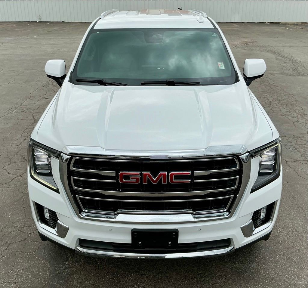 Used 2023 GMC Yukon SLT AWD/4WD image 11