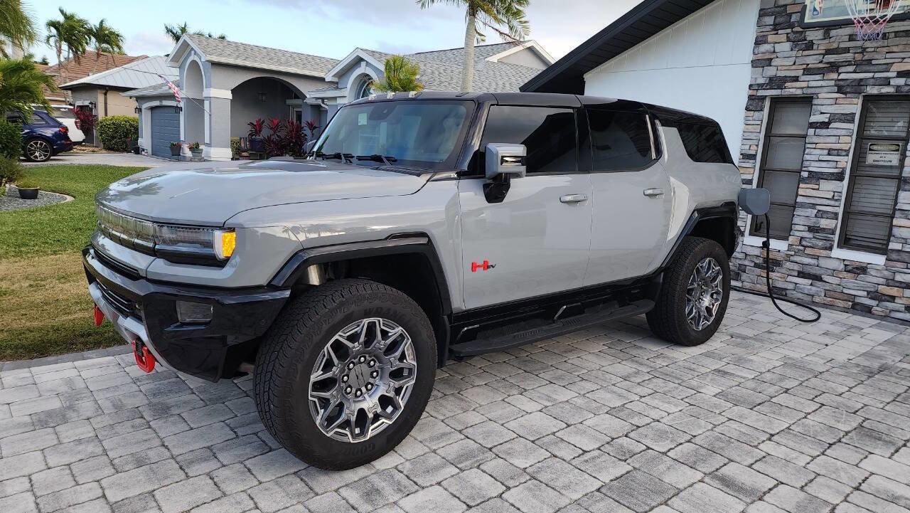 Used 2025 GMC Hummer EV 3X image 2