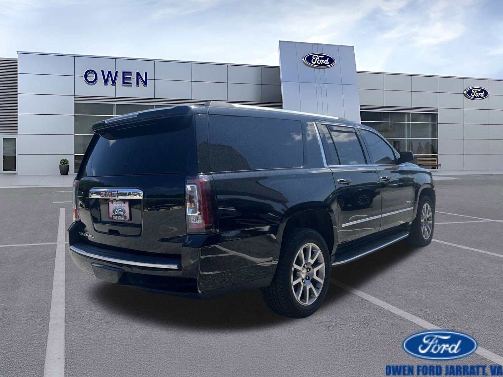 Used 2020 GMC Yukon XL Denali AWD/4WD image 4