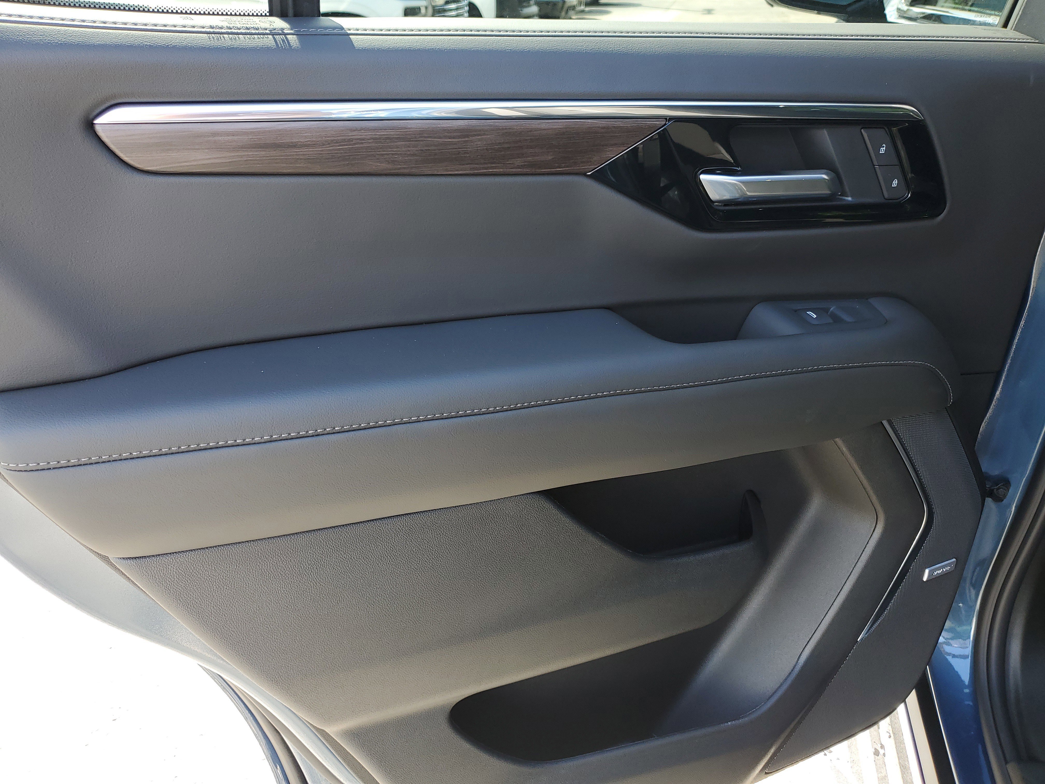 New 2026 Chevrolet Tahoe LT w/ Comfort Package image 25