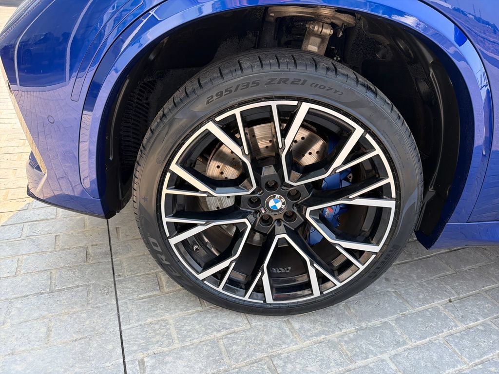 Used 2022 BMW X5 M w/ Executive Package AWD/4WD image 27