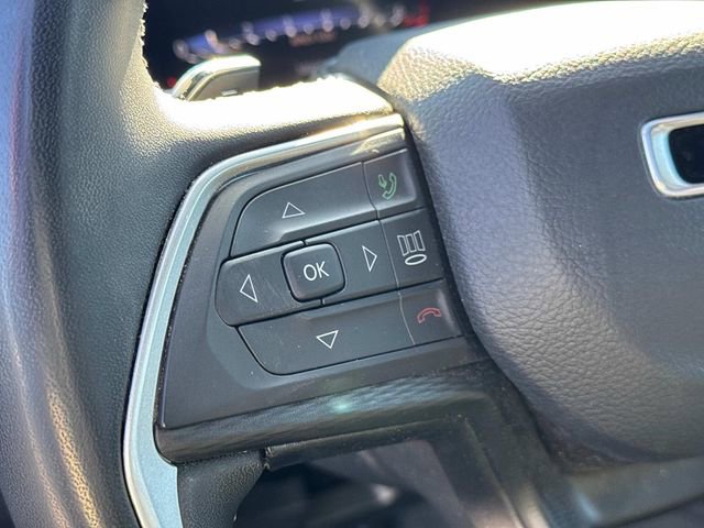 Used 2024 Jeep Grand Cherokee Laredo w/ Trailer Tow Package image 30