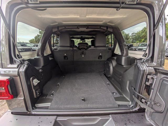 New 2026 Jeep Wrangler Sahara w/ Safety Group image 11