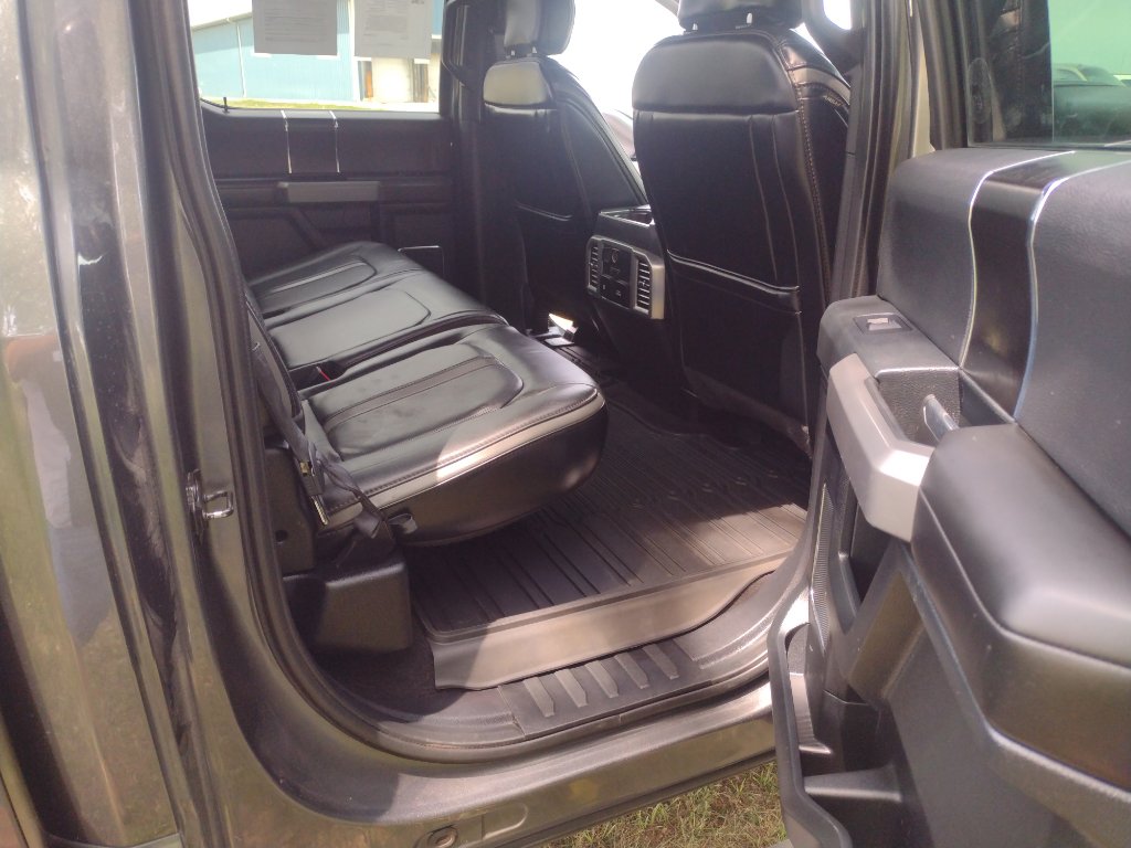 Used 2019 Ford F150 Platinum w/ Equipment Group 701A Luxury image 25
