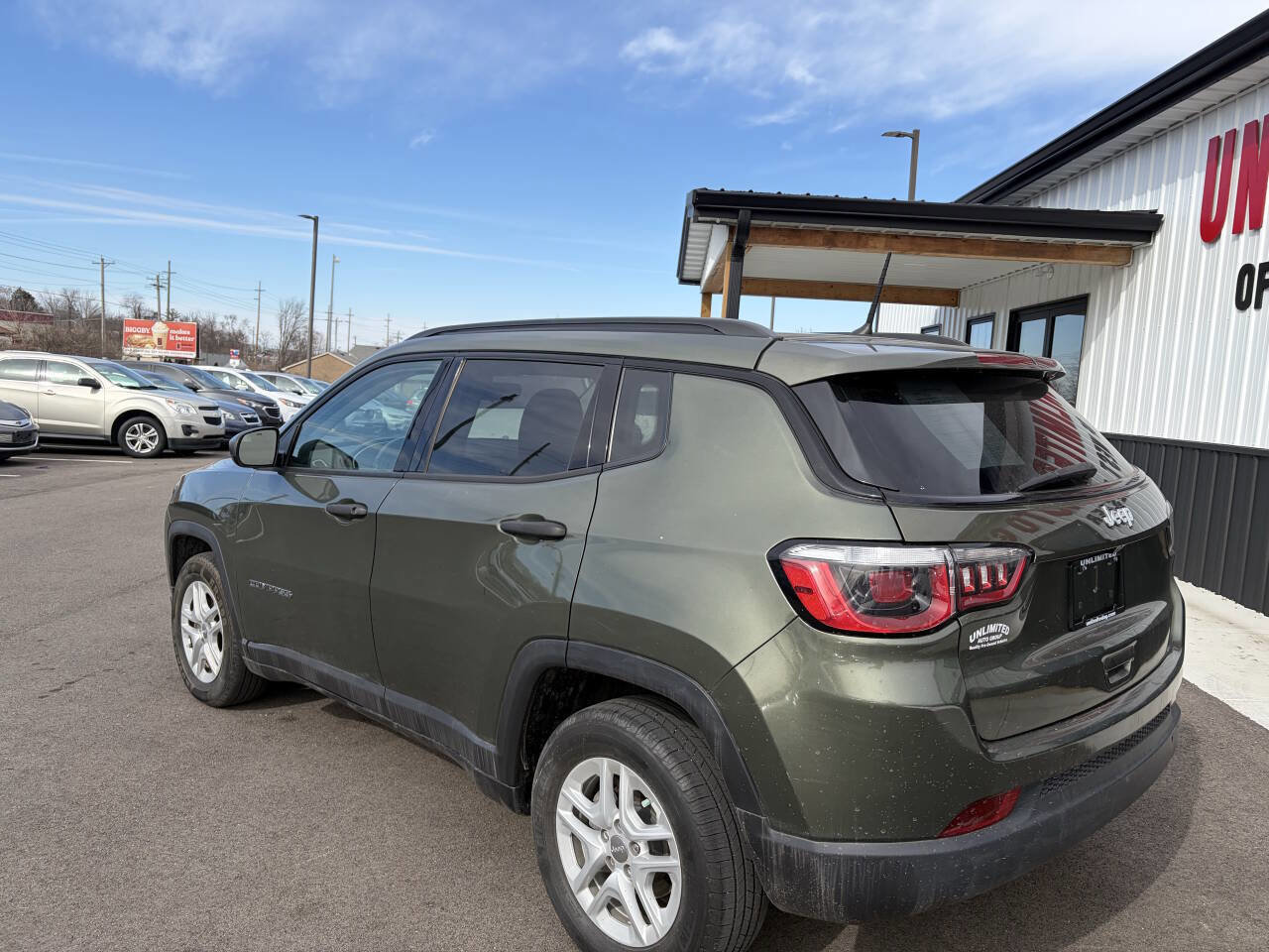 Used 2017 Jeep Compass Sport w/ Cold Weather Group image 9