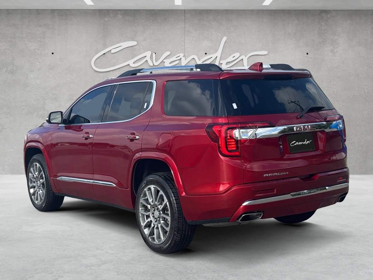 Used 2023 GMC Acadia Denali w/ Denali Ultimate Package image 13