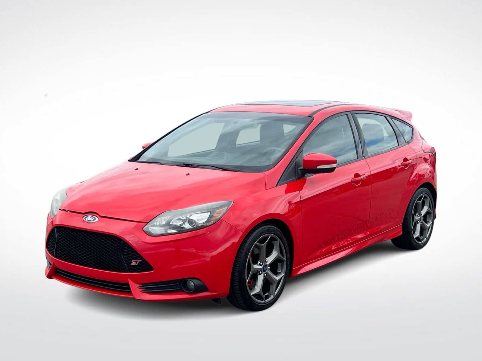 Used 2014 Ford Focus ST w/ Equipment Group 202A FWD image 4