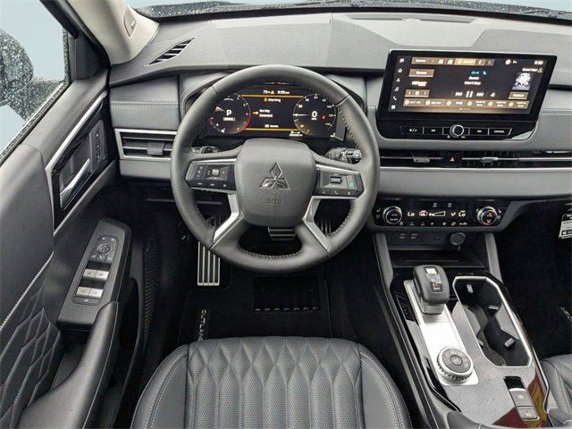 New 2025 Mitsubishi Outlander SEL image 15