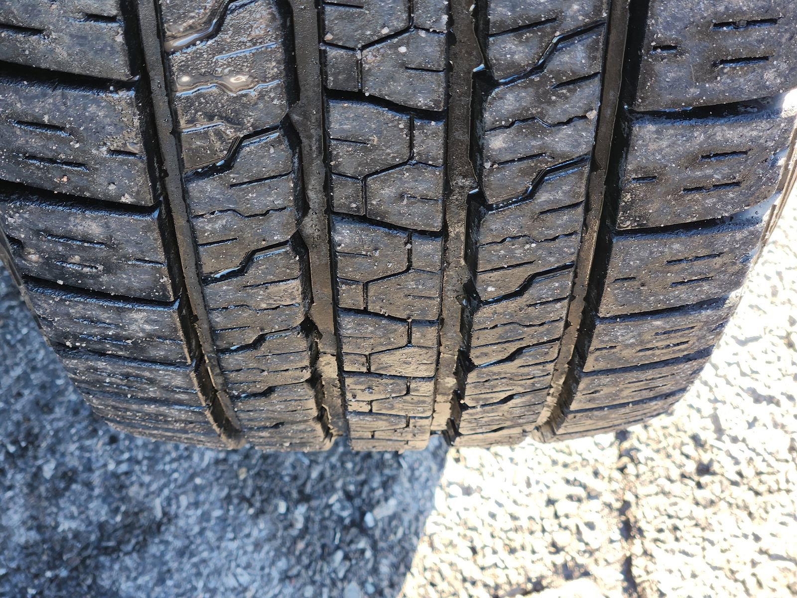 Used 2020 GMC Sierra 2500 AT4 w/ AT4 Premium Package image 15