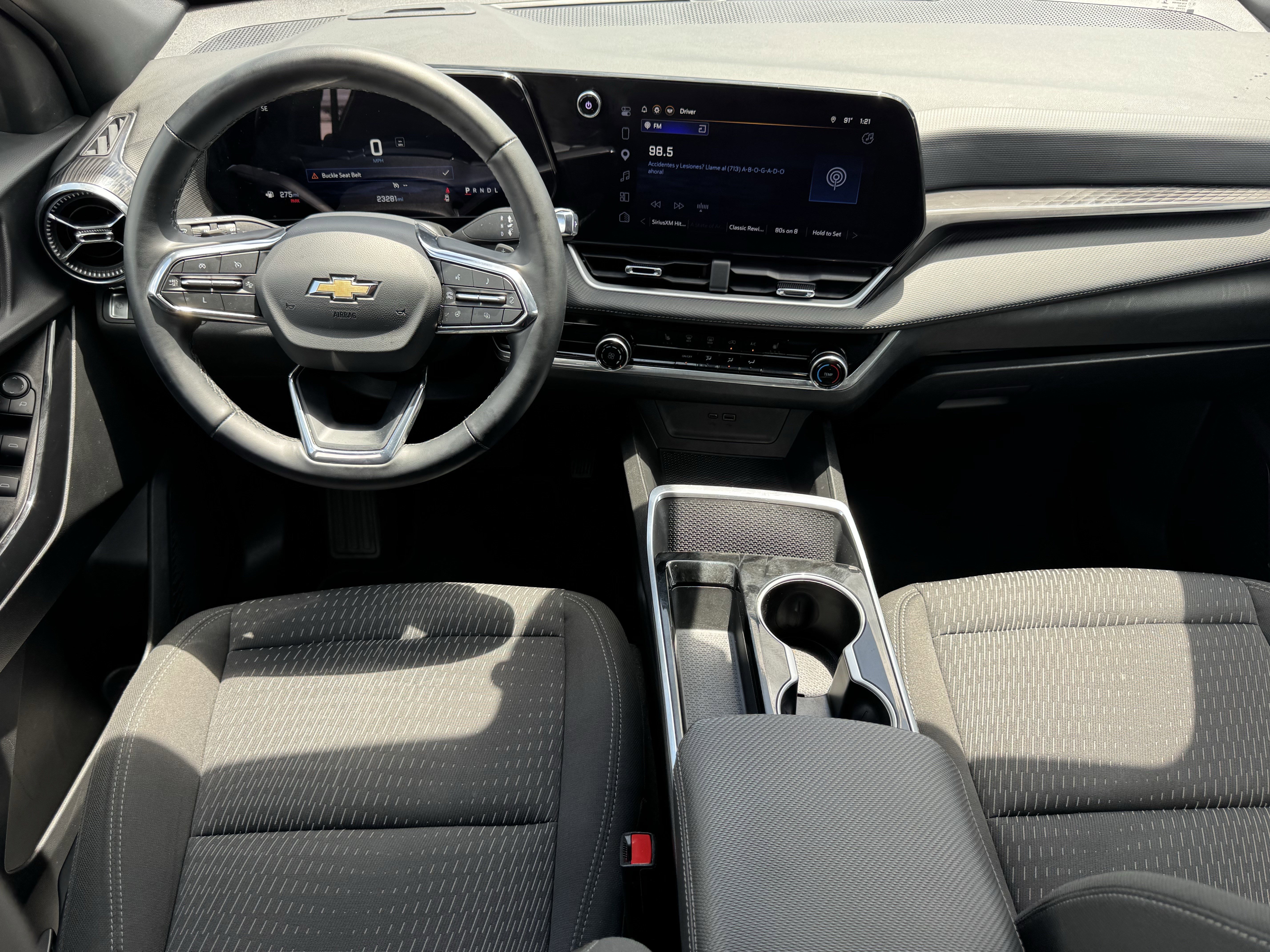 Used 2025 Chevrolet Equinox LT FWD image 14