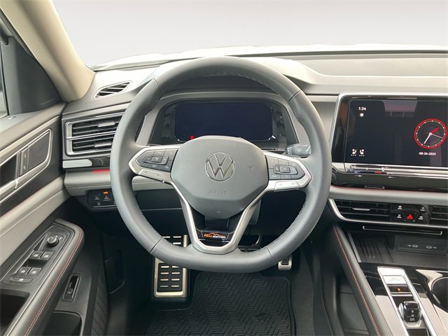 New 2025 Volkswagen Atlas Peak Edition SE image 12