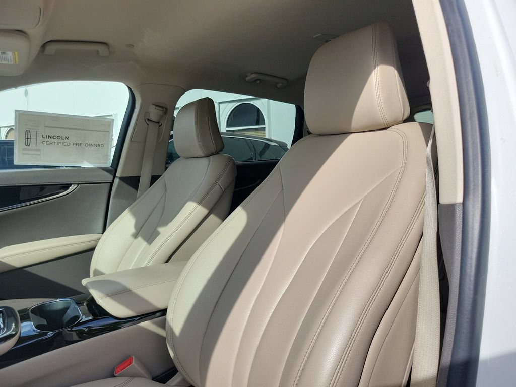 Certified 2023 Lincoln Nautilus FWD image 13