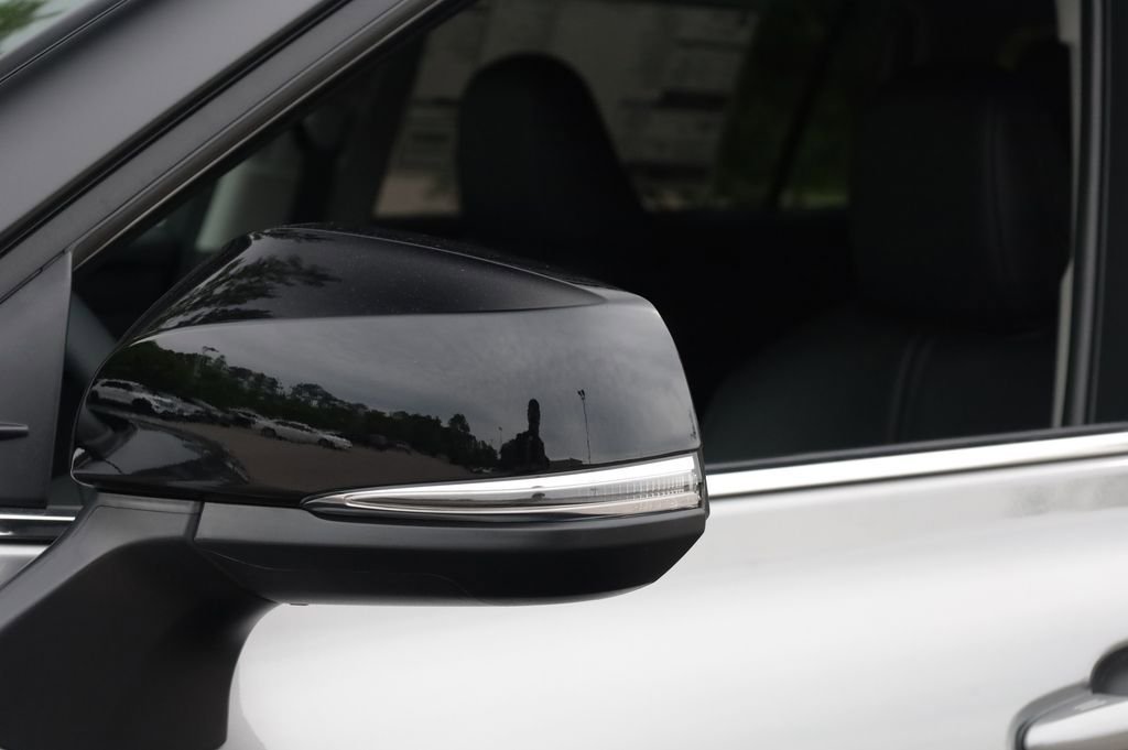 New 2026 Toyota Highlander XLE AWD/4WD image 18