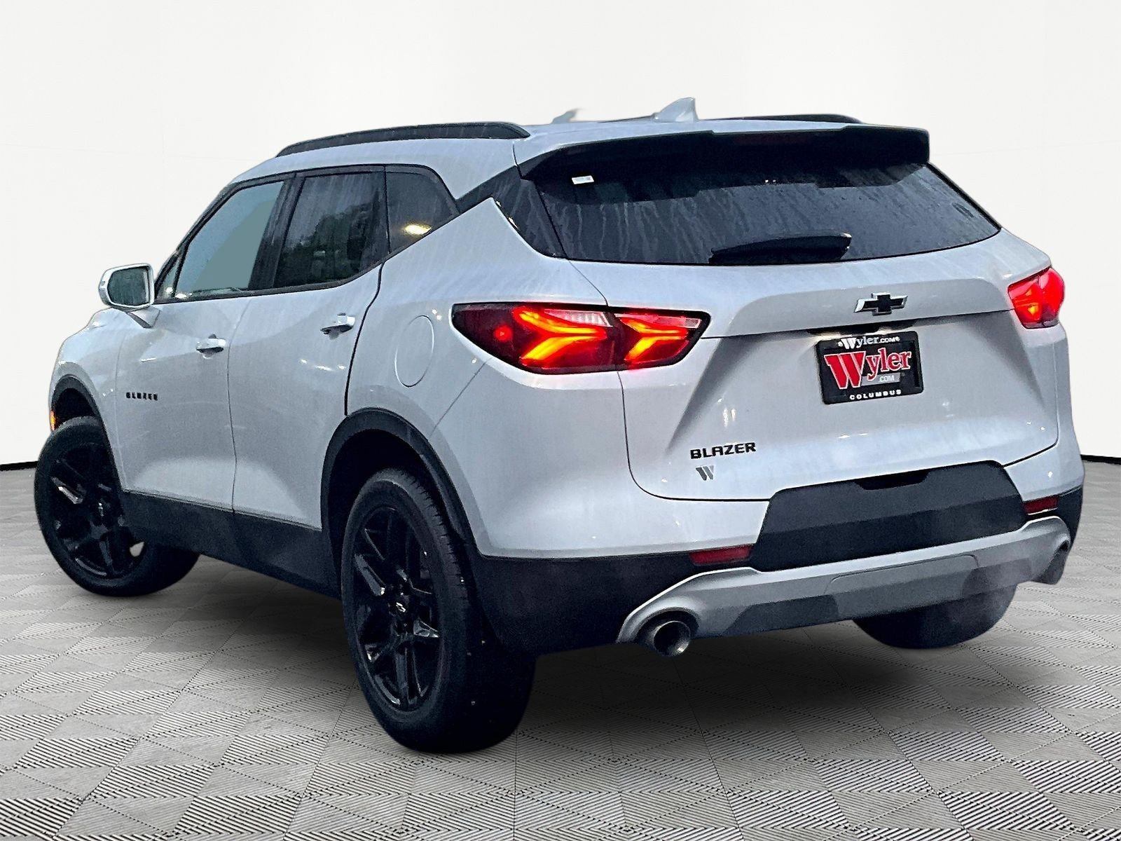 Used 2020 Chevrolet Blazer LT FWD image 4