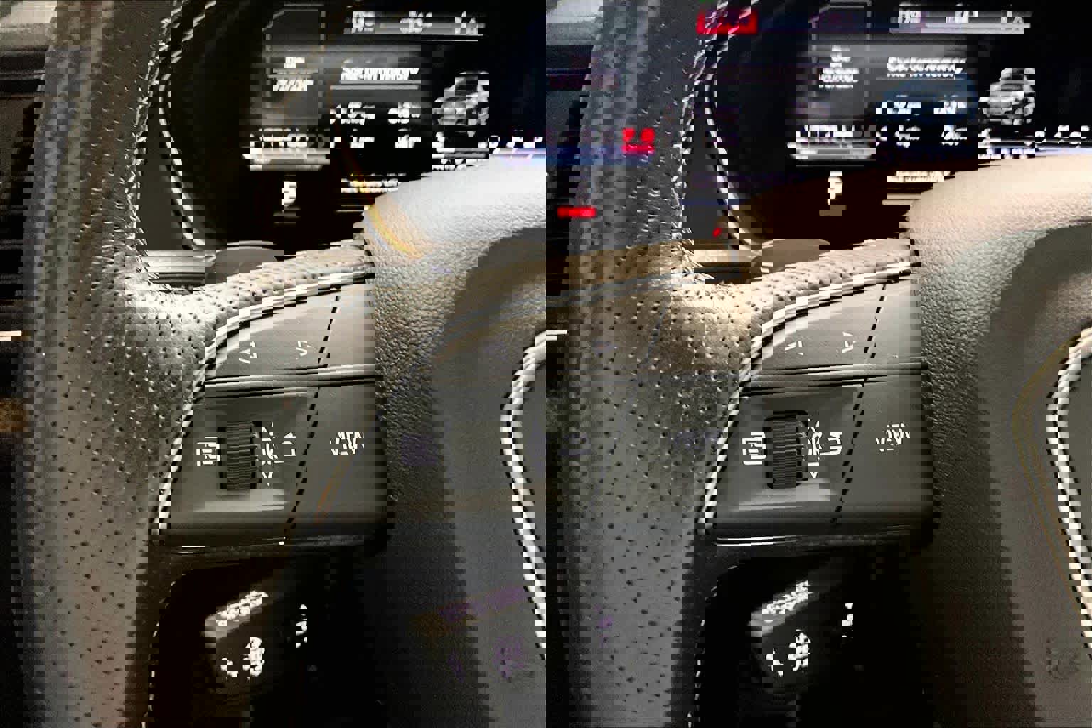 Used 2023 Audi SQ5 Premium Plus w/ Premium Plus Package image 23