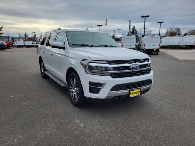 Used 2022 Ford Expedition Max Limited image 9
