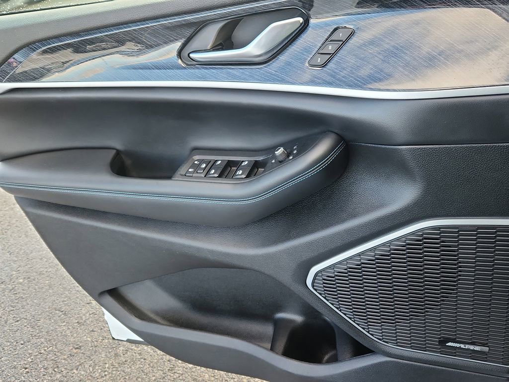 Used 2022 Jeep Grand Cherokee Trailhawk image 9