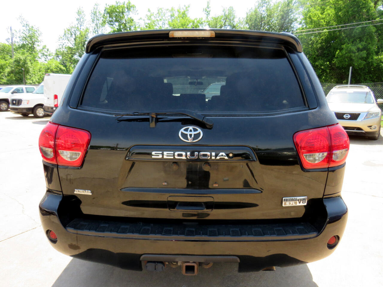 Used 2014 Toyota Sequoia SR5 w/ Sport Appearance Package image 5