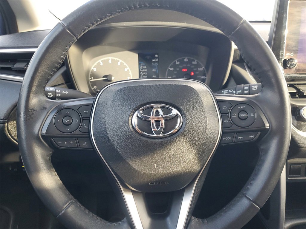 Certified 2023 Toyota Corolla Cross LE image 21