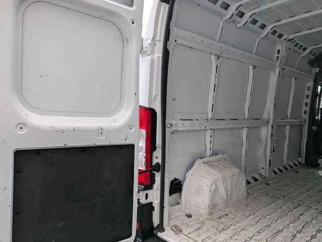 Used 2023 RAM ProMaster 2500 FWD image 30