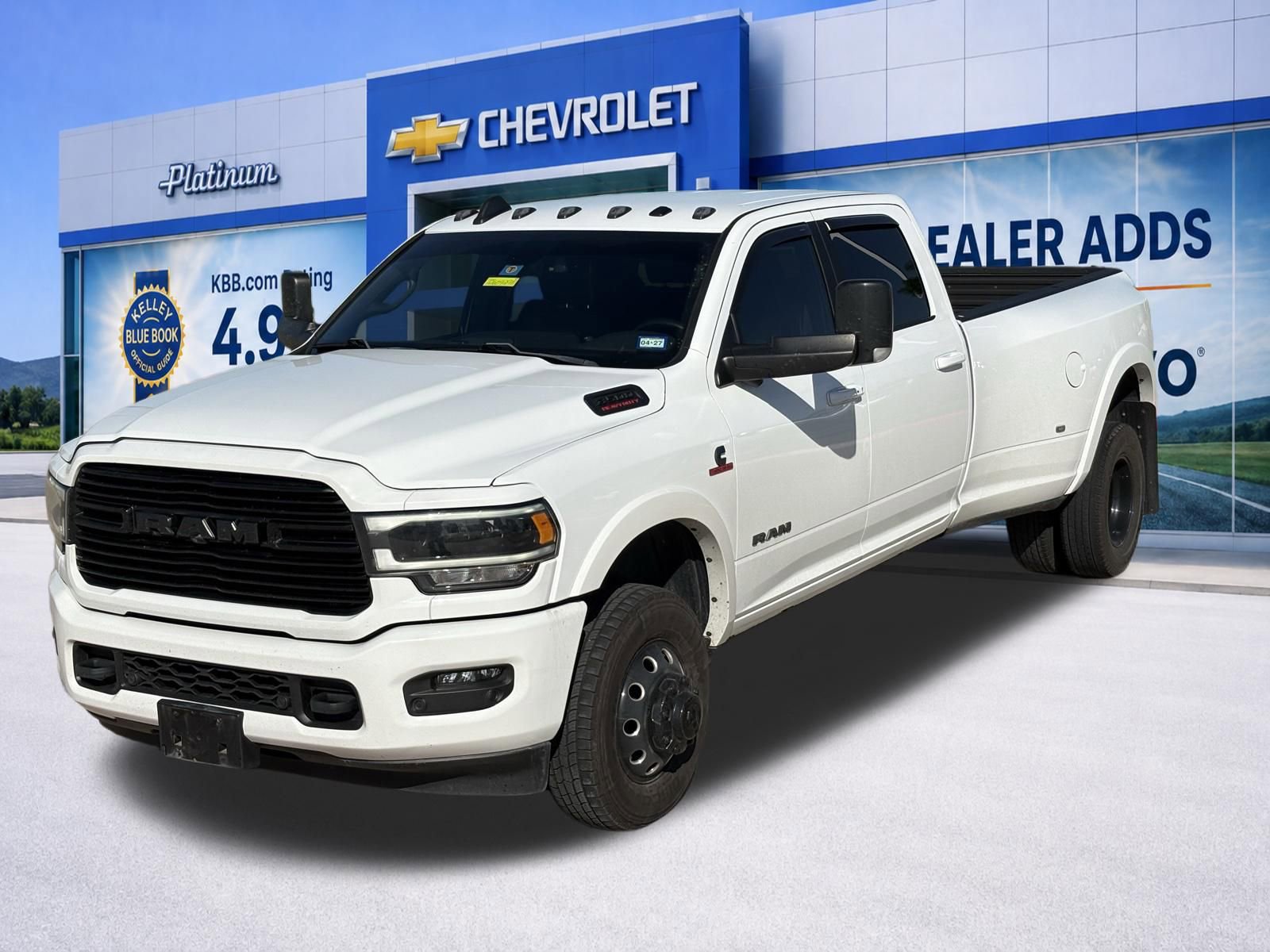 Used 2022 RAM 3500 Laramie w/ Night Edition AWD/4WD image 13