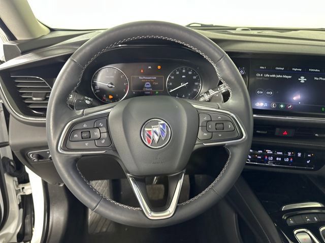 Used 2022 Buick Envision Preferred FWD image 14