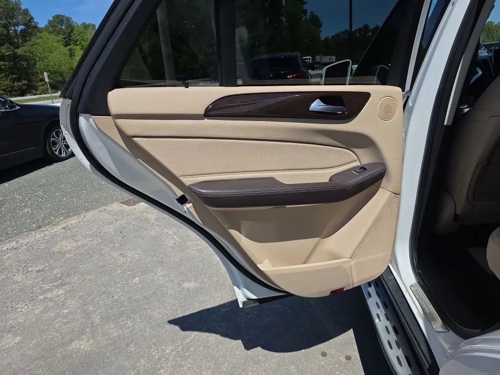 Used 2016 Mercedes-Benz GLE 350 4MATIC image 49