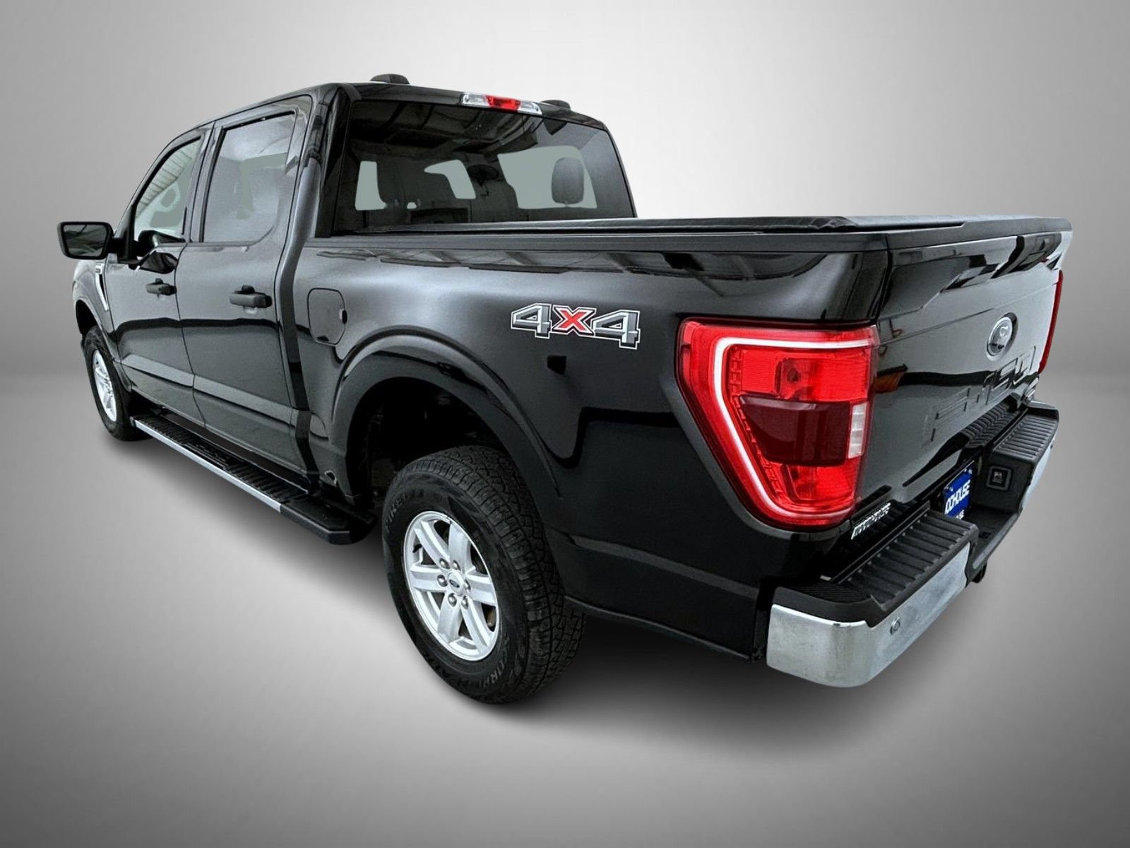 Used 2023 Ford F150 XLT w/ Equipment Group 301A Mid AWD/4WD image 7