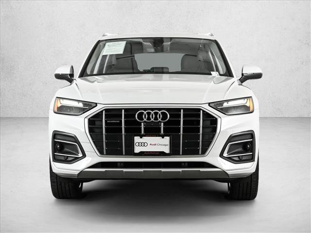 Used 2021 Audi Q5 2.0T Premium Plus w/ Premium Plus Package AWD/4WD image 2